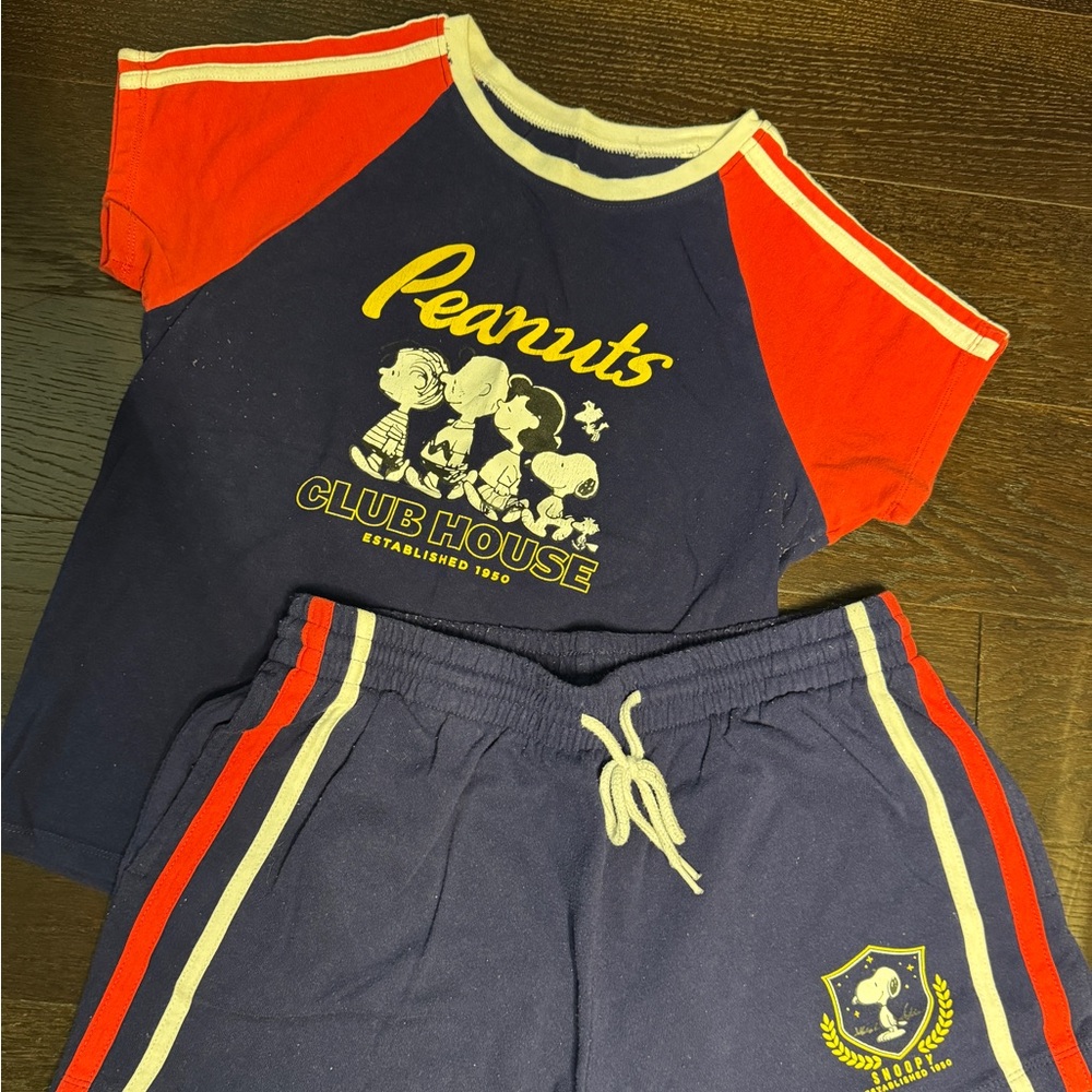 Peanuts Club House T-Shirt and Shorts Set
